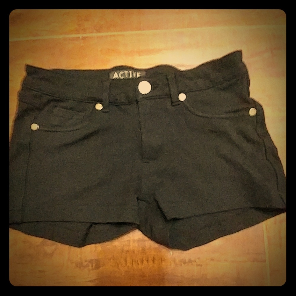 Active black shorts