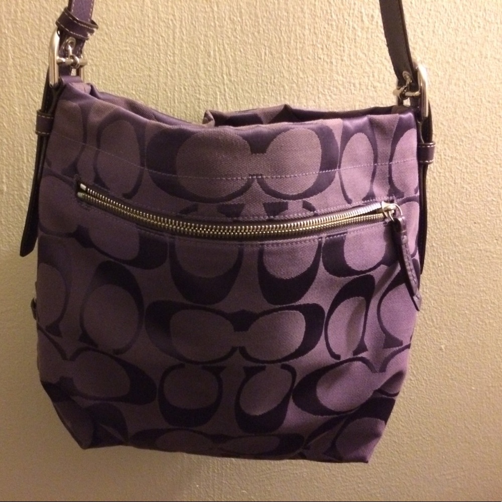 !Authentic! Purple Coach Shoulder Bag