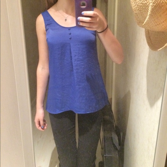 Silky Candies Blue Flowy Top - Picture 2 of 4