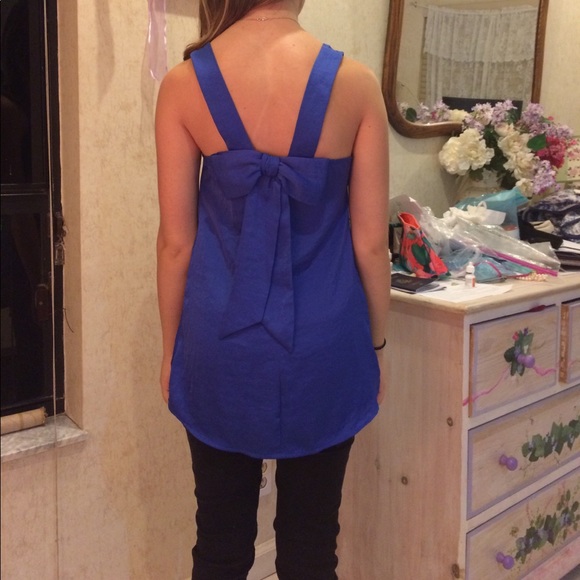 Silky Candies Blue Flowy Top - Picture 3 of 4