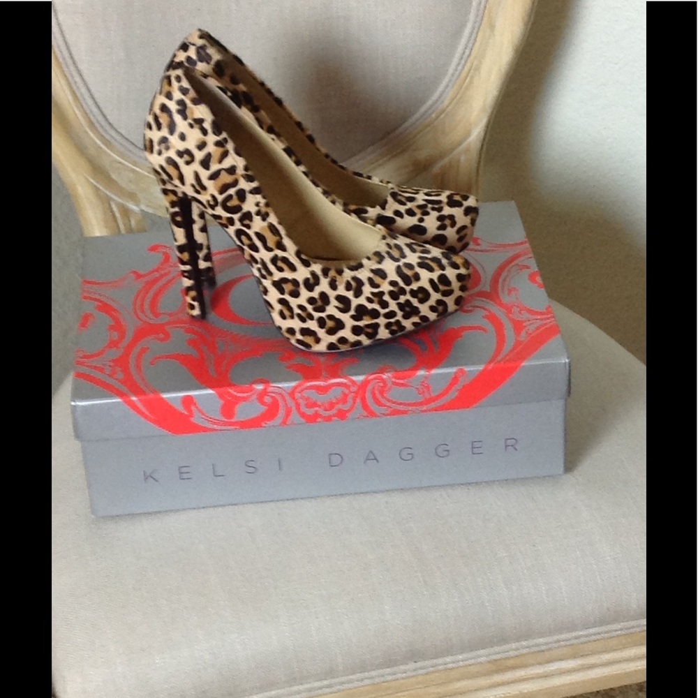 Leopard Stilettos