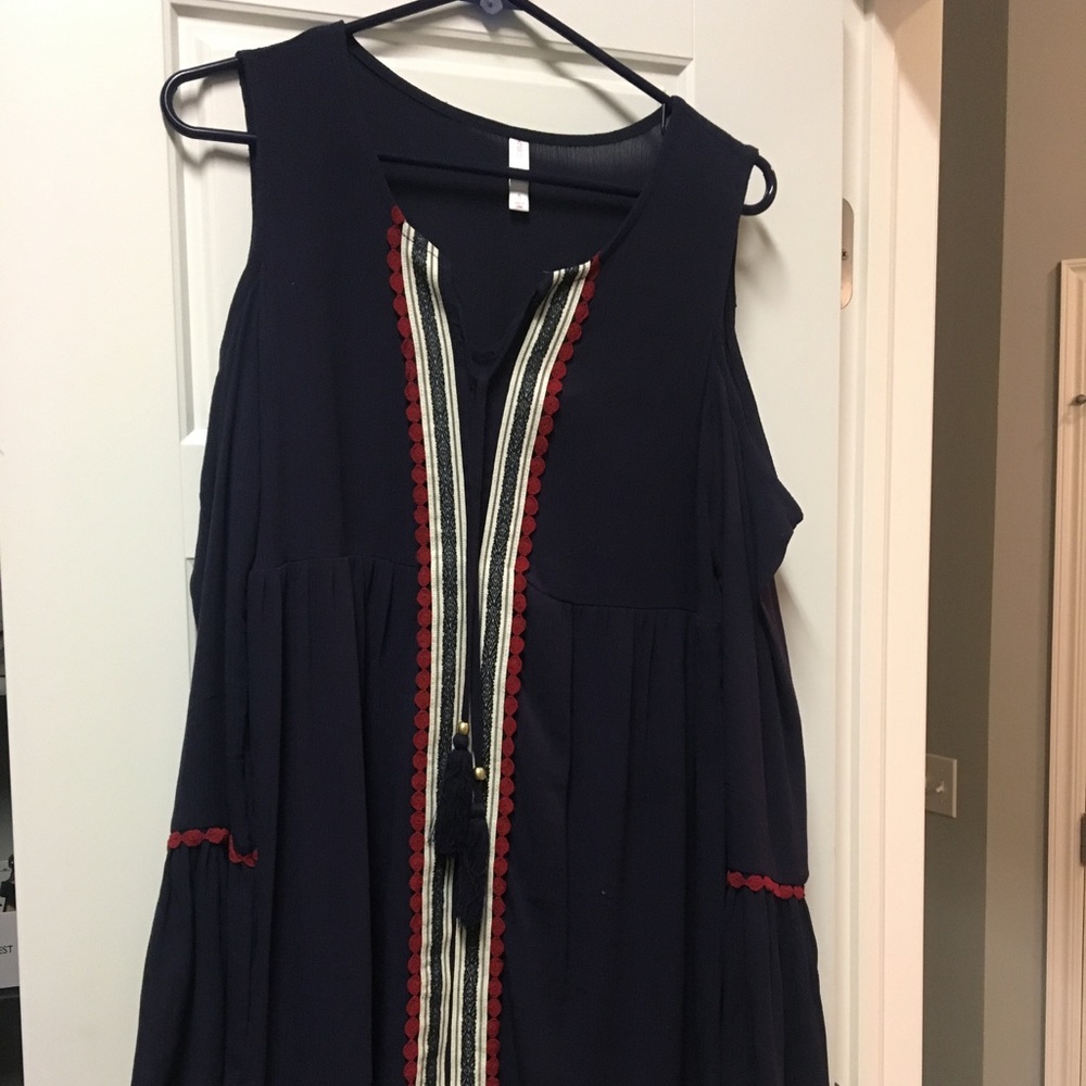 Cold shoulder long sleeve dress