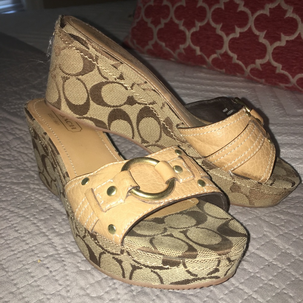 Coach shoes size 7