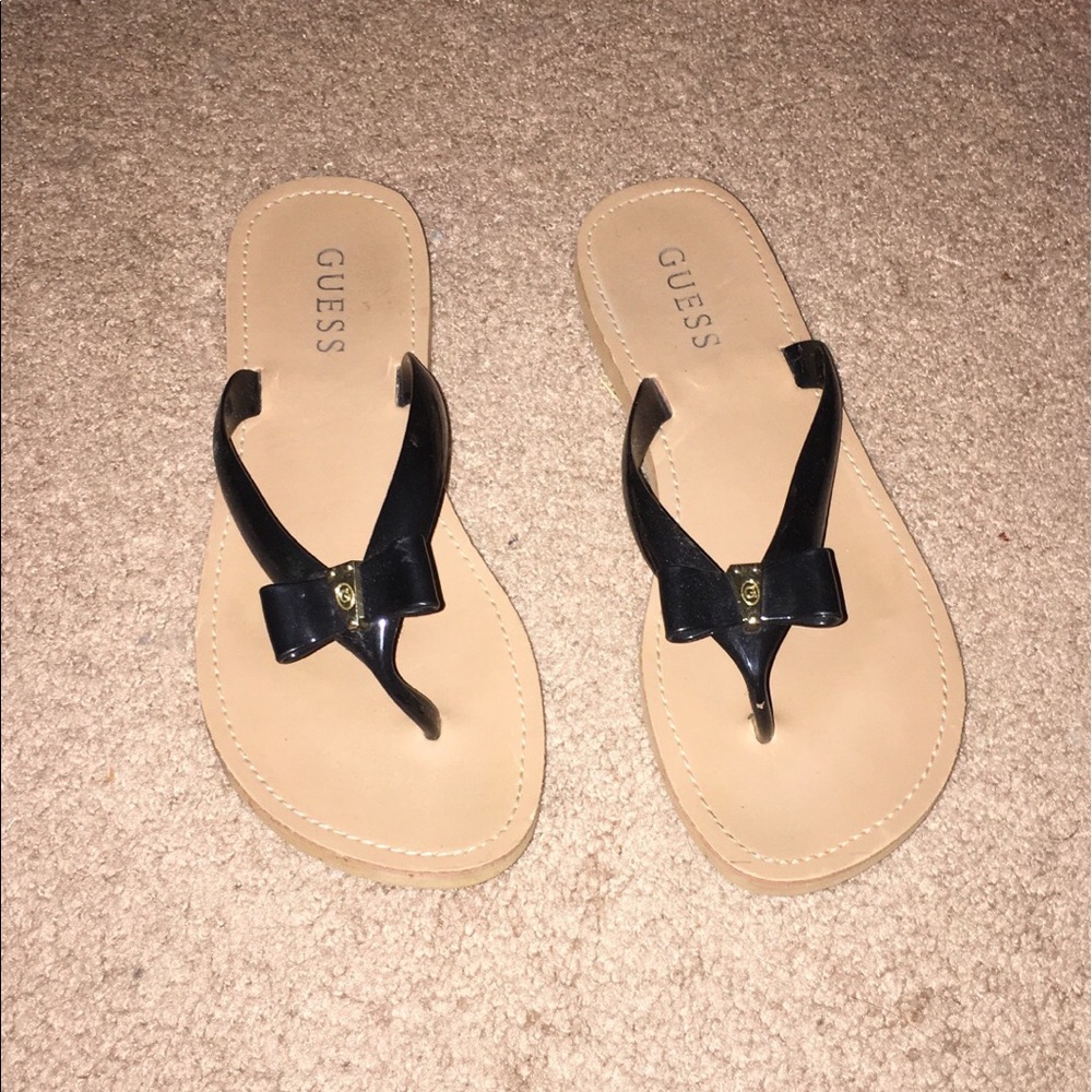 Guess flip flops