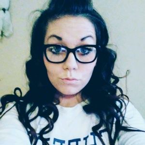 Meet your Posher, Felicha