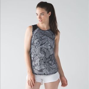 Rare Lululemon Sculpt Tank