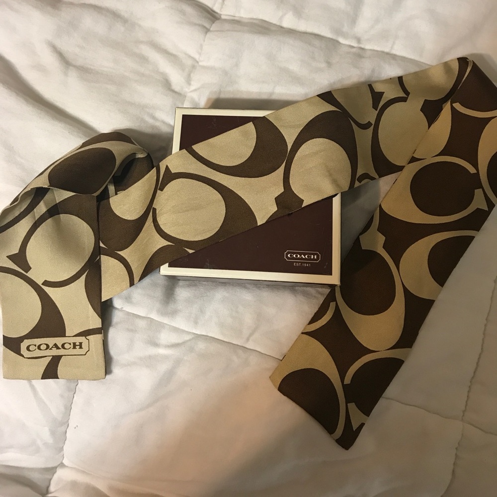 Authentic Coach headband