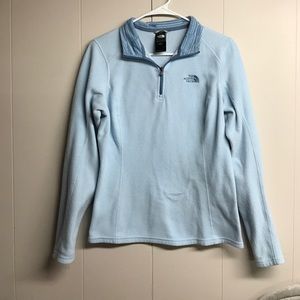 Woman's North Face Fleece Pullover