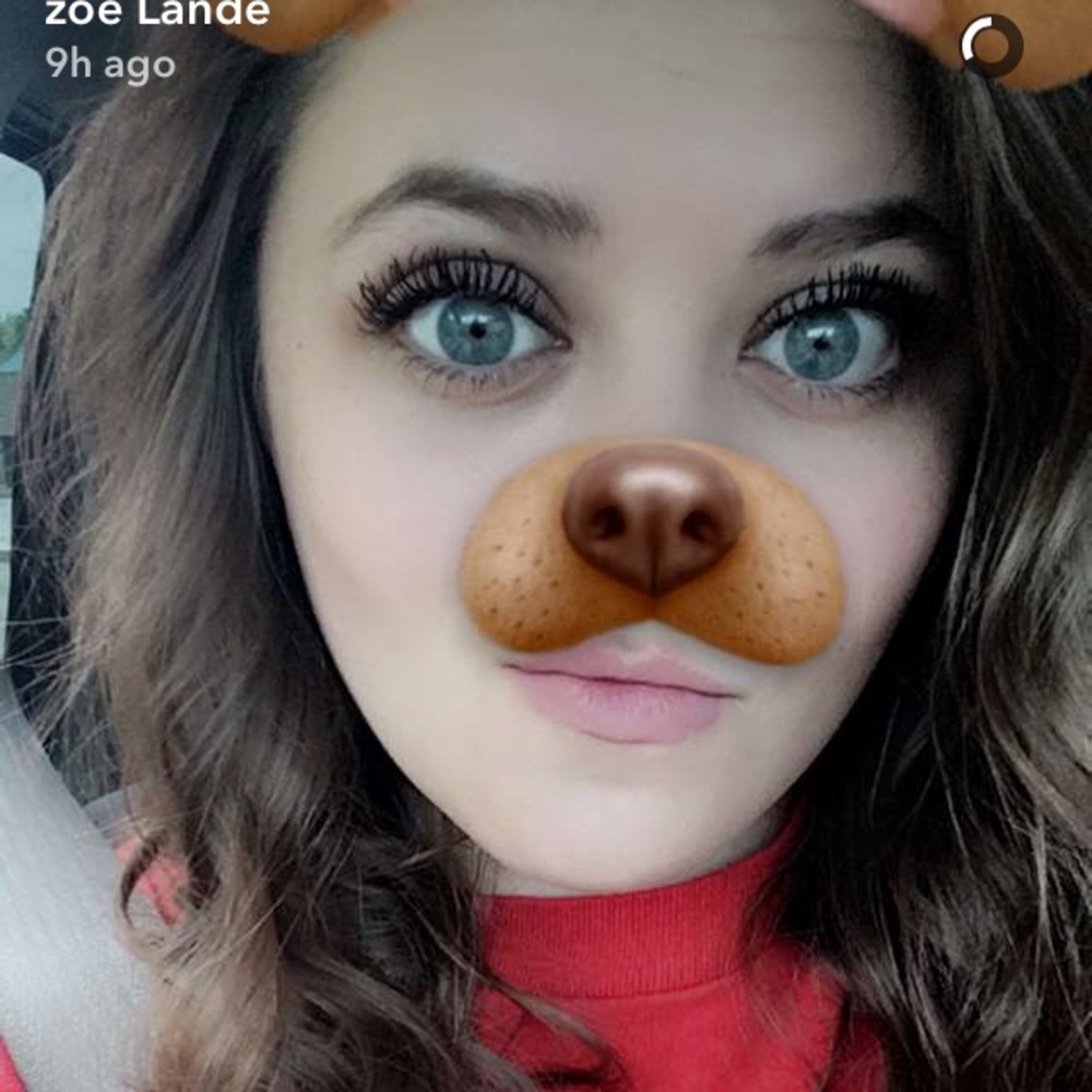 Meet your Posher, Zoe