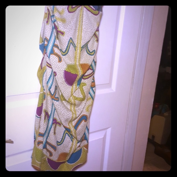 Unique Nicole Miller Rouched Crossover Dress - Picture 3 of 8