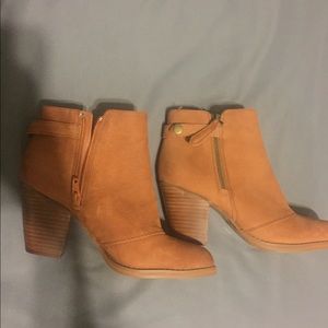 NWOT Tan Suede Ankle Boots