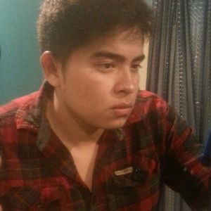 Meet your Posher, Cristian rolando