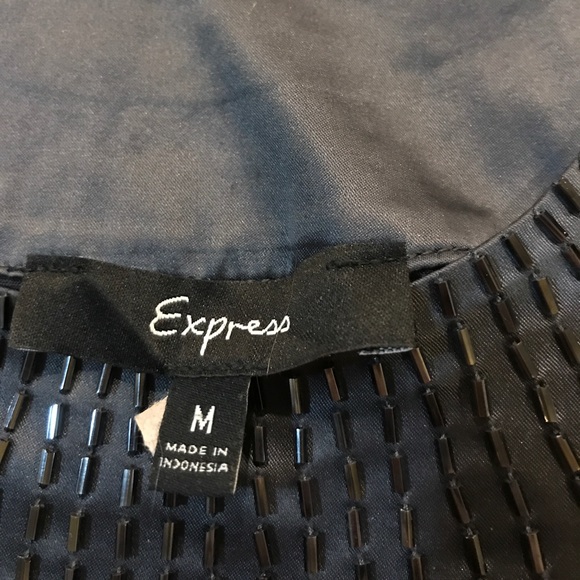 Express Dress - Picture 7 of 8