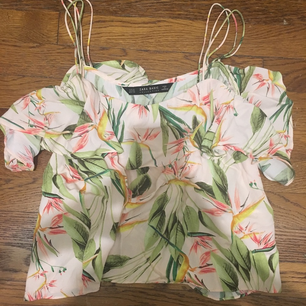 Zara women's floral top