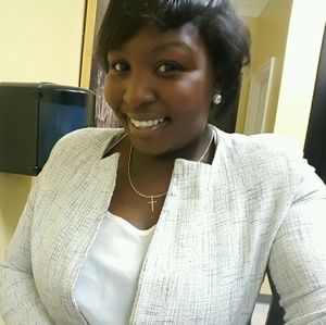 Meet your Posher, Karissa