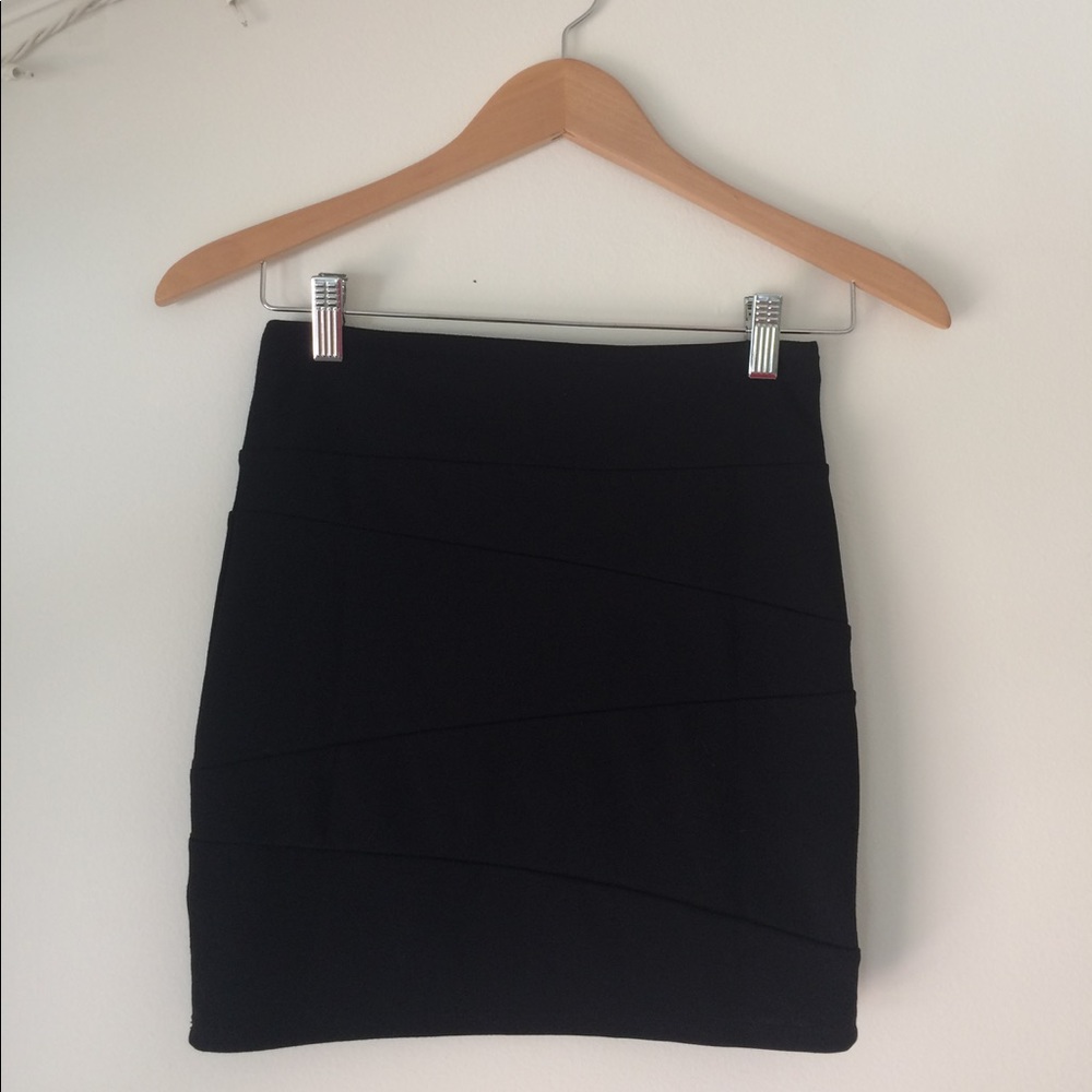 NWOT American Eagle Mini Body-Con Skirt