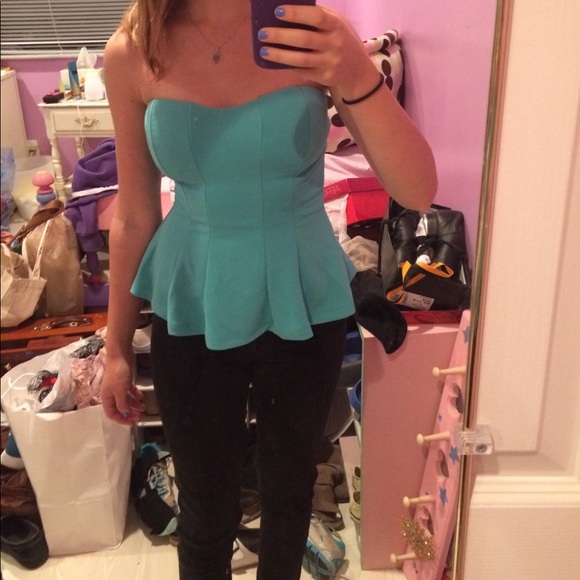 BODY CENTRAL STRAPLESS TEAL PEPLUM TOP!!! - Picture 2 of 2