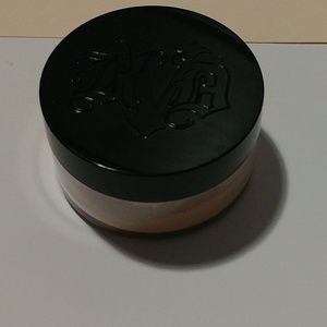 kvd brightening powder peach