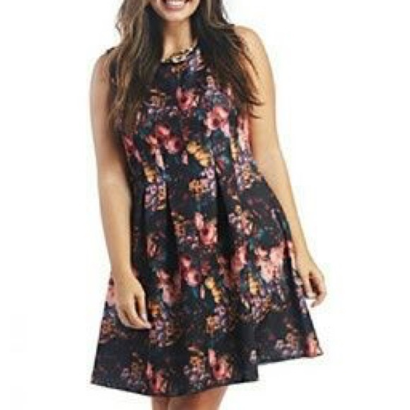 Wet Seal Dresses & Skirts - Dark floral print fit n flare dress 3x