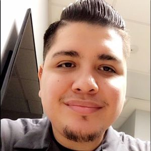 Meet your Posher, Erick