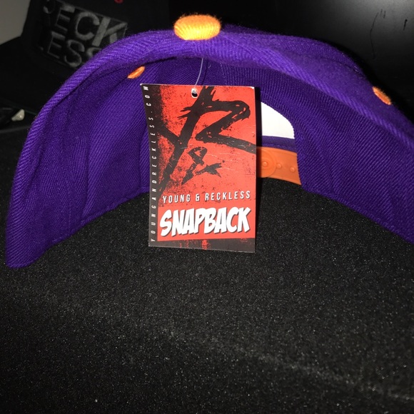 Young & reckless SnapBack - Picture 2 of 2