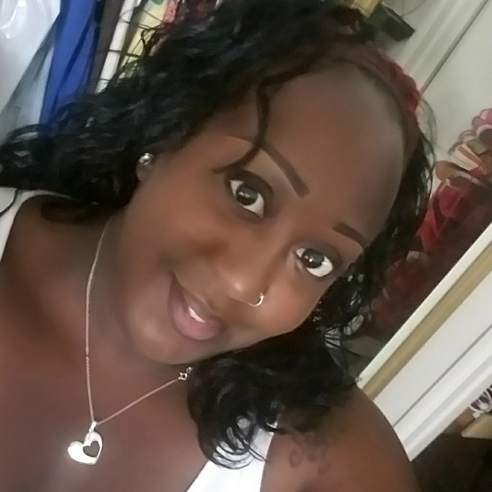 Meet your Posher, Brenda