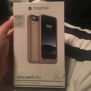 Brand new mophie case
