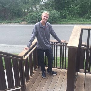 Meet your Posher, Cody