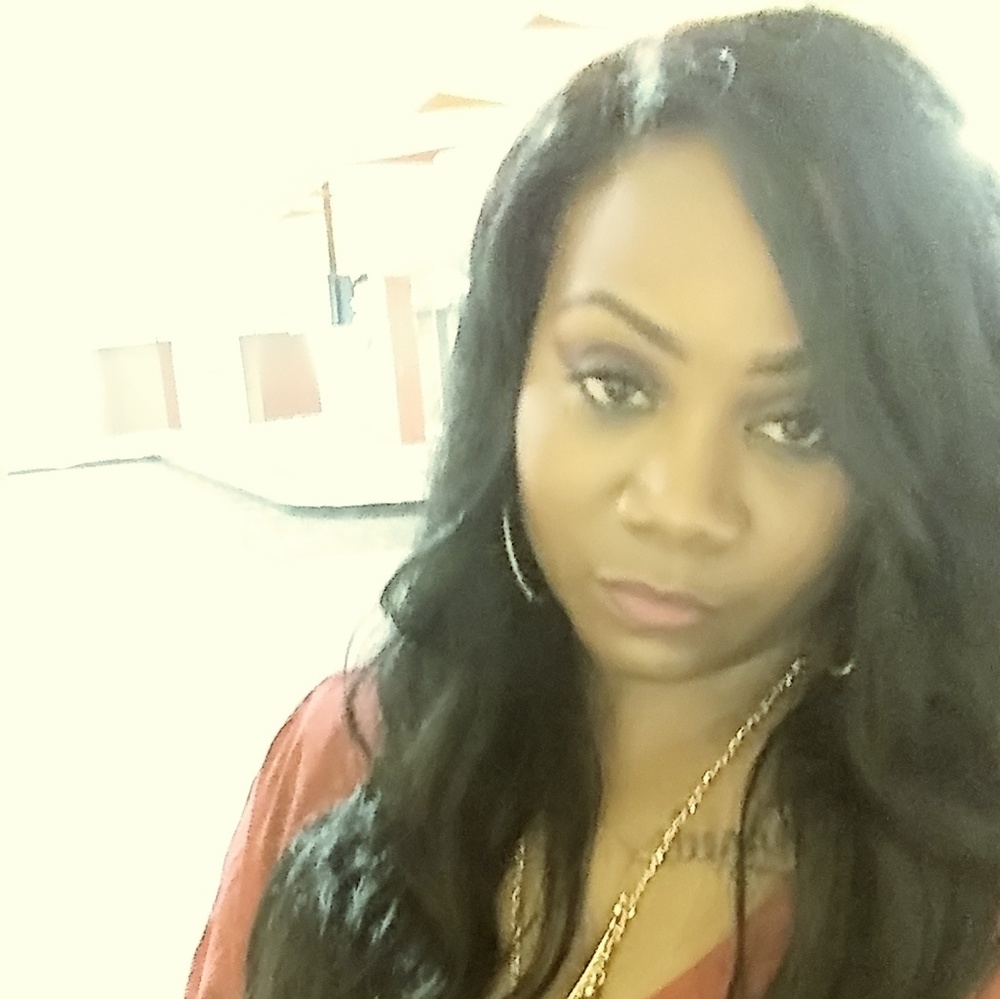 Meet your Posher, Sheena