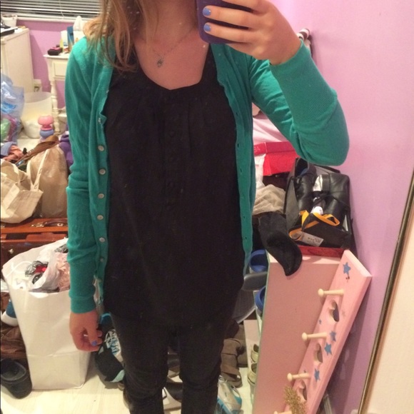 OLD NAVY GREEN CARDIGAN - Picture 2 of 2