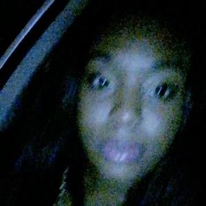 Meet your Posher, Constance