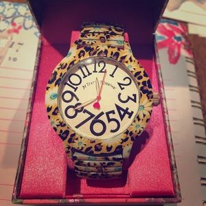 Betsey Johnson daisy watch