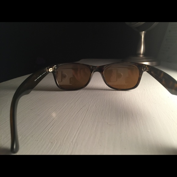 Ray ban