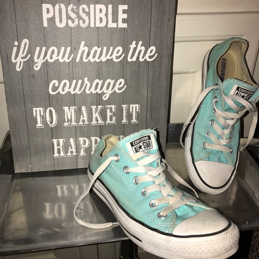 blue converse