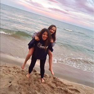 Meet your Posher, Beatrice