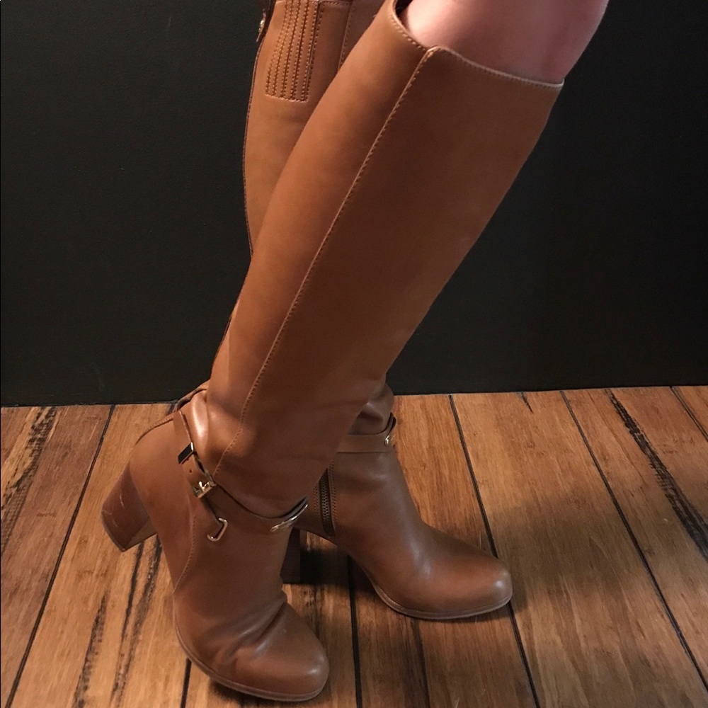 Tan leather Michael Kors boots