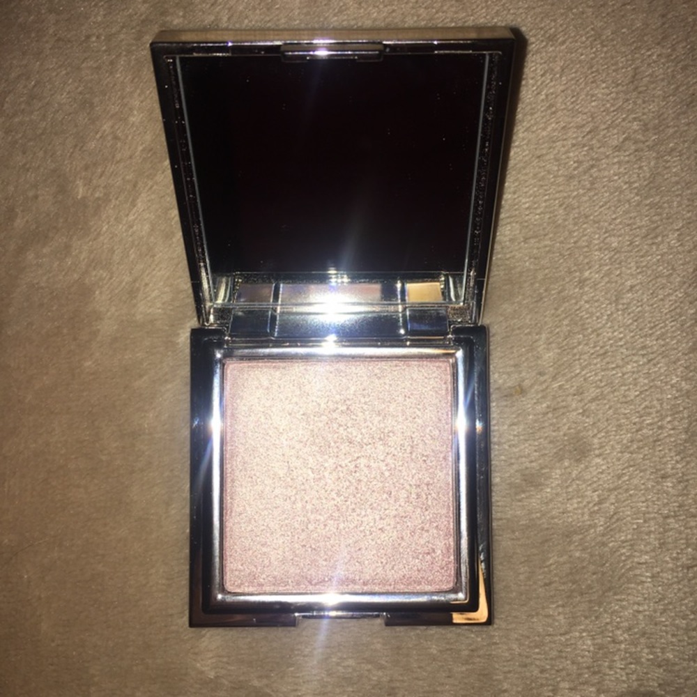 JOUER ROSE QUARTZ HIGHLIGHTER