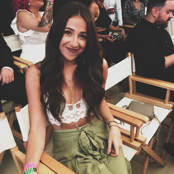 hiiii, meet your posher! - Picture 2 of 7