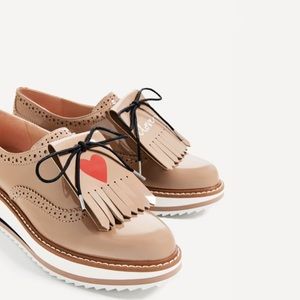 NEW ZARA BEIGE LACE UP PLATFORM BLUCHERS Size 8