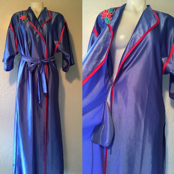 Cool vintage robe - Picture 2 of 2