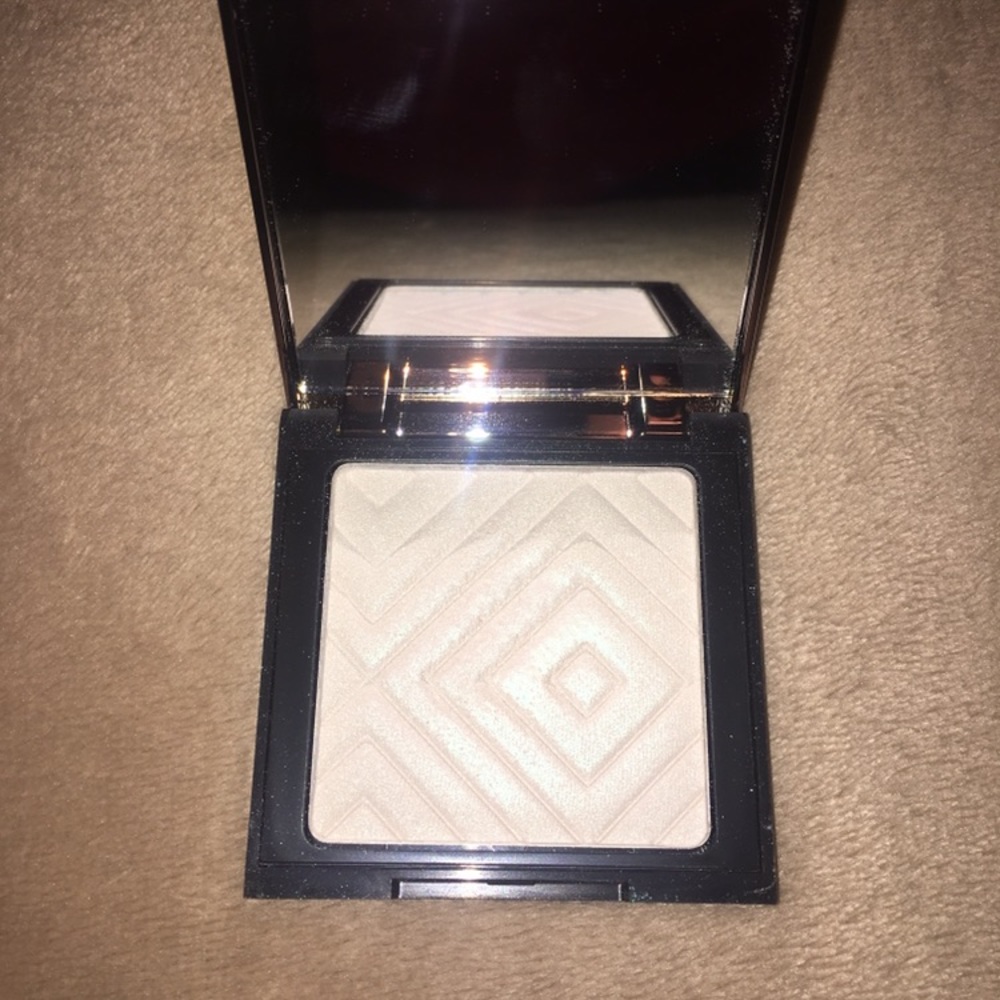 MAKEUP GEEK MOON PHASE HIGHLIGHTER