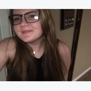 Meet your Posher, Abby