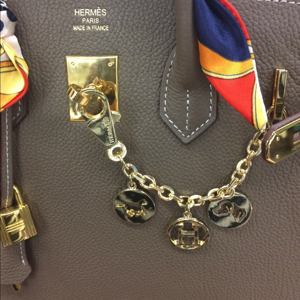 Meet your Posher, Joeliz