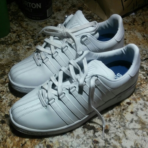 Shoes - Picture 2 of 3