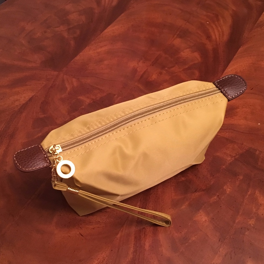 Cosmetics bag
