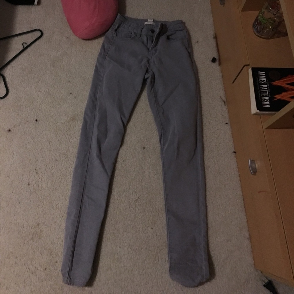 Gray skinny jeans