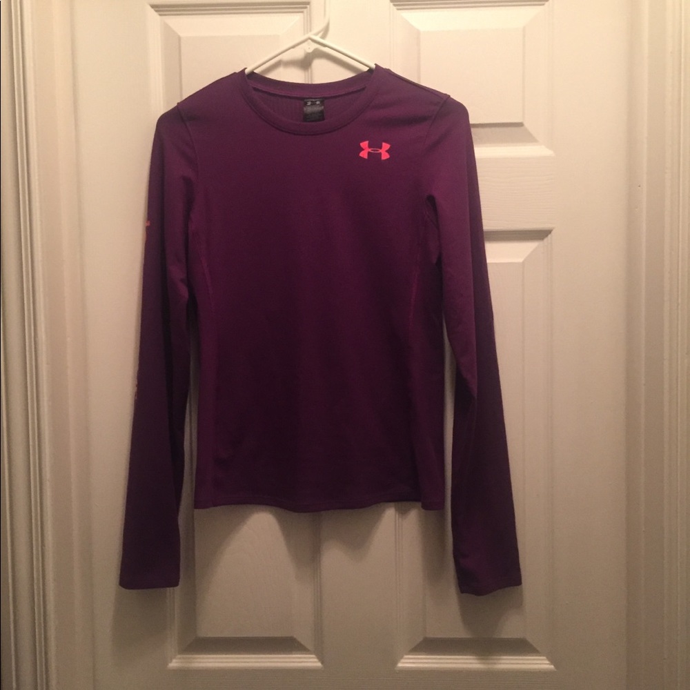 Girls Under Armor shirt