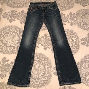 💙✨MEK BUCKLE JEANS!