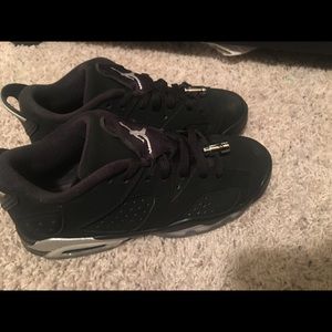 Jordan Chromes 6's Size 5Y