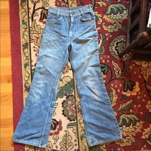 Vintage Slim Levi Bell Bottom Jeans 🌼